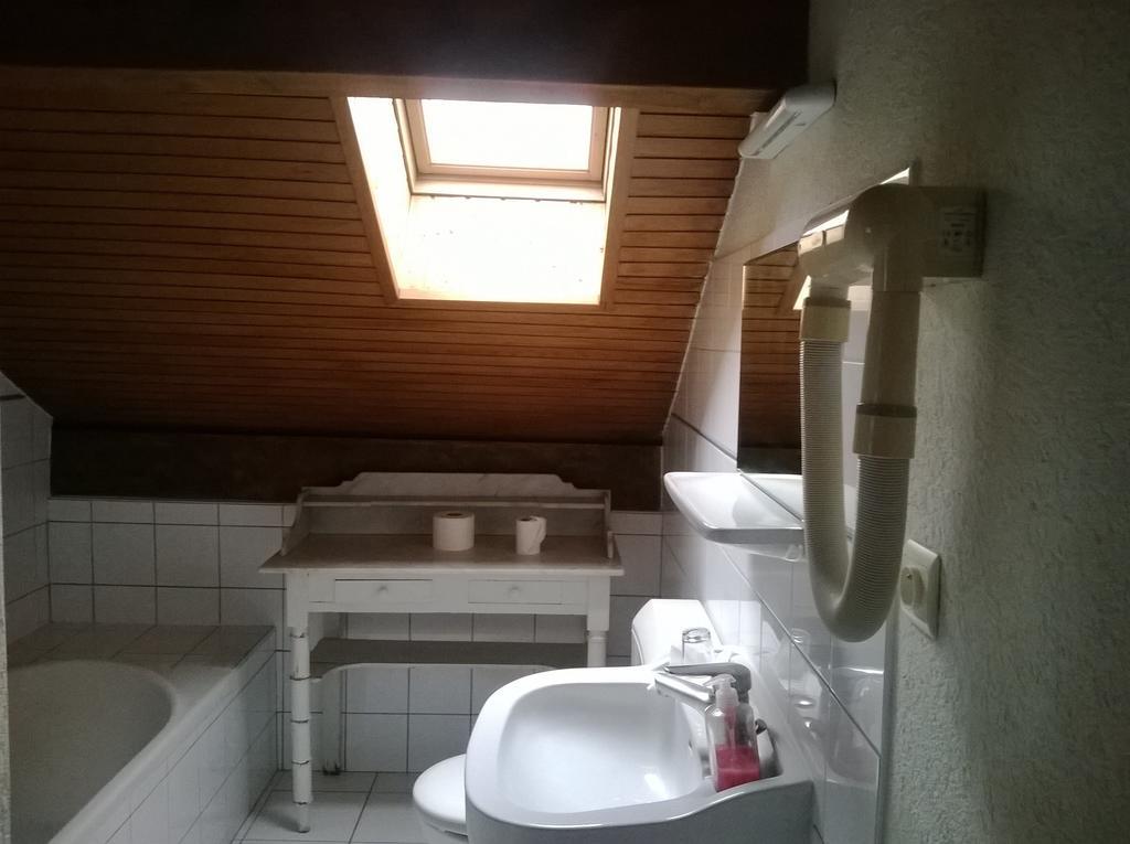 Chambre D'Hote L'Etringa Châtel Kamer foto